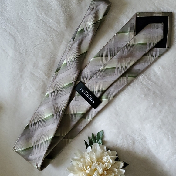 Vintage Van Heusen tie Grey and green - Picture 3 of 6